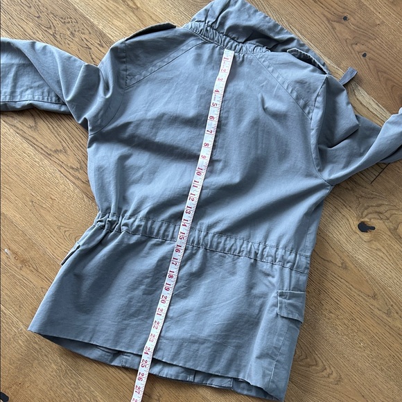 Gap Women's Light Gray Utility Jacket (3) - Picture 13 of 13